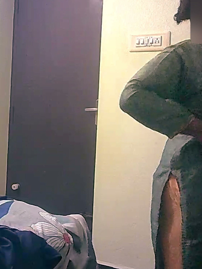 Black & white desicat: Sexy Big Ass &amp; Tits Desi Aunty Dress Change Video