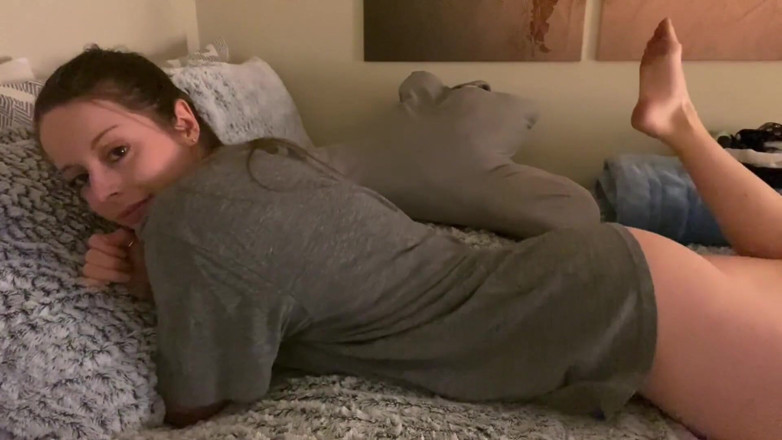 Nadia Foxx: Morning After Bareback Sex and BJ Wearing Your T-shirt!