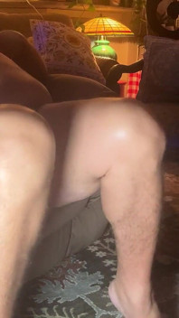 Opa Hat Versehentlich Einen Orgasmus in Seinem Gemütlichen Stuhl Des Alten Mannes