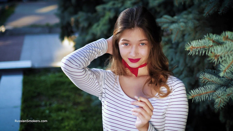 Russian Smokers: Sultry Russian Girl Smoking Cigarette by Waves