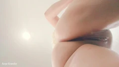 Arya Grander: Sexy Tette Naturali Oleose E Video Selfie Culo Nudo ...