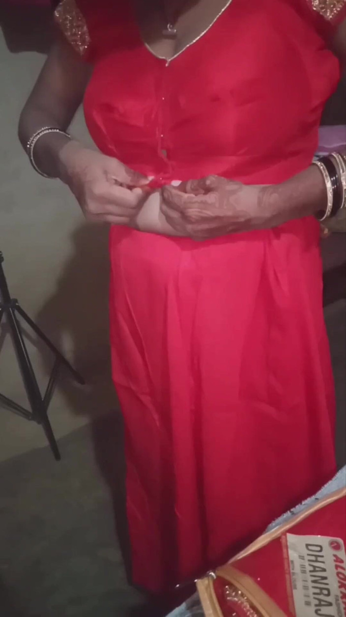 Trilokinath: Świeżo poślubiona pary Szybki czas seks w domu