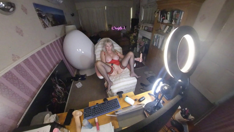 British Cougar: 360 webcam-show