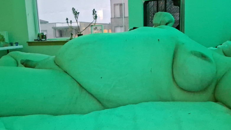 Princess Udders: Emerald City, Writhing Princess