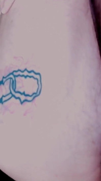 He Rubs That Big Tip