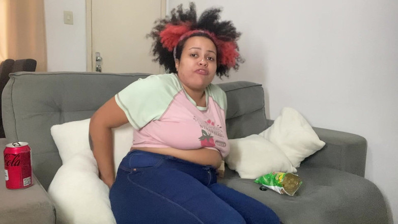 Cutiepiie Chubby: Une BBW pète et se fait baiser pendant que je...