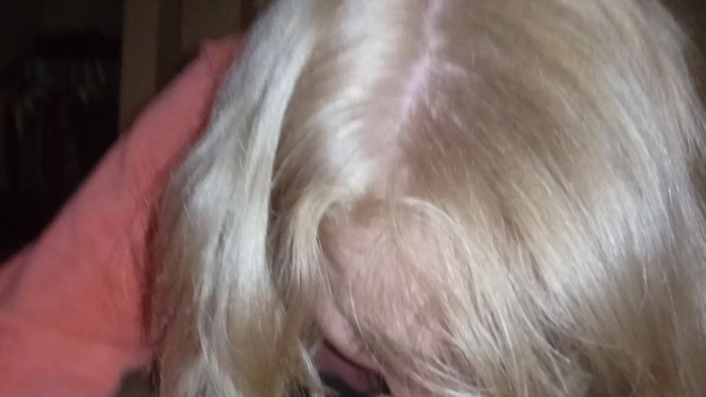 Luckys Charms Playhouse: Blonde babe sucks cum out of boyfriends cock