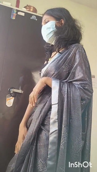 Shivani Bhabhi sex dur cu soțul prieten Video complet.