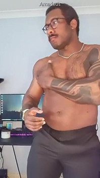 The Reason I Cant Were Shirts. My Muscles to Big for This