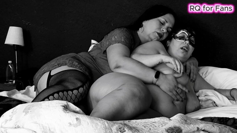 Riderqueen: Video untuk penggemar, inisiasi lesbian, eksplorasi dengan teman, adegan