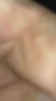 L'esperto ingoio del seme, li disgusta ingoiarli