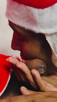 Muslim Hijabi Indian Girl and Santa Christmas Special Deepthroat Blowjob Gagging Cum in Mouth