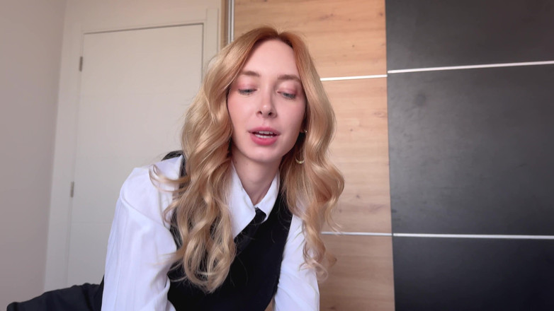 Loly Nebel Studio: JOI และจุดสุดยอดที่ถูกทำลาย