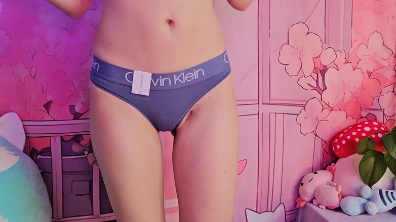 petitesubkitten: Calvin Klein Seluar dalam &amp; Thong Cuba Haul