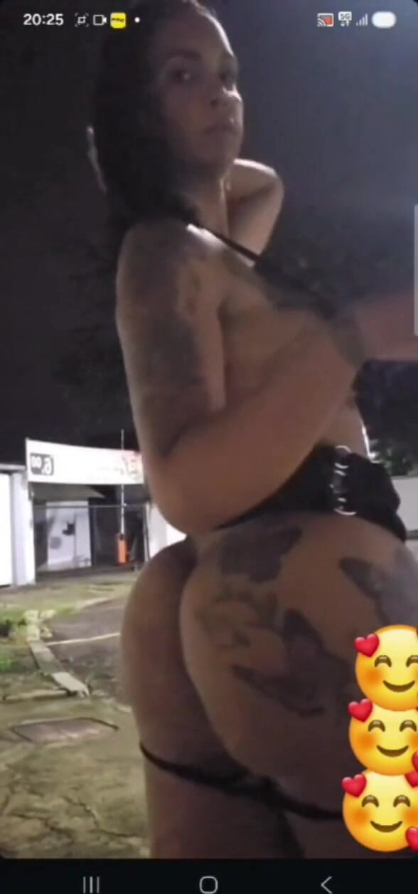 Renata Frazao: Main di jalan