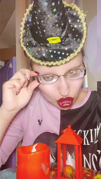 Domácí ztroskotání Sissy Paroháč Findom Asmr od Findom Goaldigger