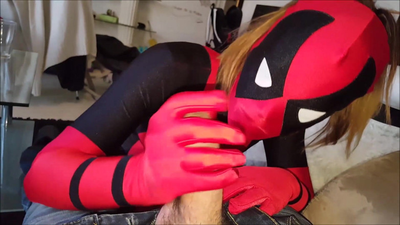 Nylon Xtreme: Zentai Deadpool sex oralny dziewczyna kostium