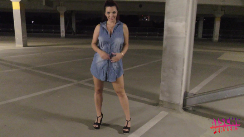 Aische Pervers: 静かな夜はディープスロート、お尻クソと口の中で小便で終わります