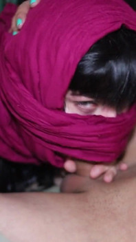 Musulmans Gros Seins En Hijab BBW Courbé