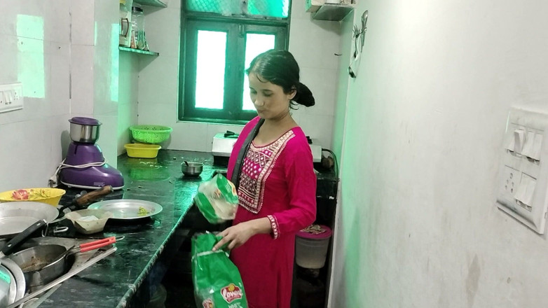 Indian Muslim Couple: Indian Muslim Wife Secret Side Sweet Face, Wicked Attitude