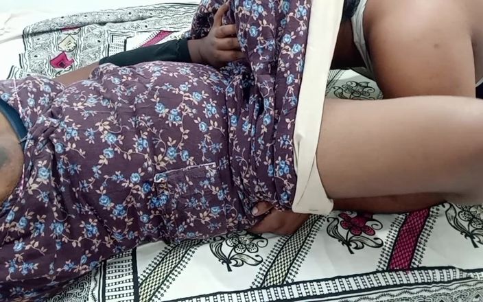 Veni hot: Tamilska żona Twardy palec jebanie cipki lizanie i ładne jęki Tamil Clear...