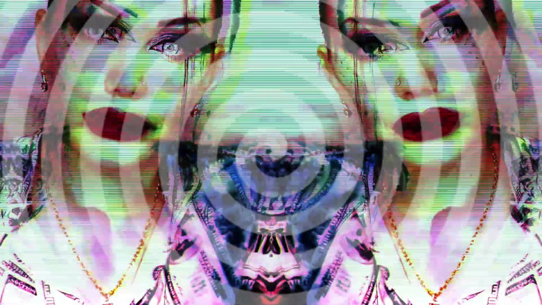 Goddess Misha Goldy: 警告！！！強力な金融ASMRマインドファック&amp;アイコンタクト!私の銀行口座が成長するにつれて、あなたの銀行口座は減少します!