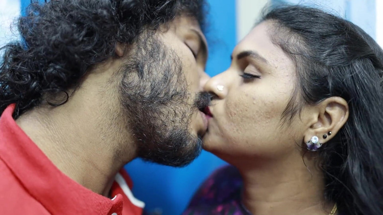Vaigavarun45: Romântica foda quente com amiga mallu