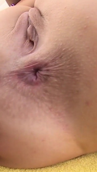 La intensa acción anal de Trueanal Romi Rain