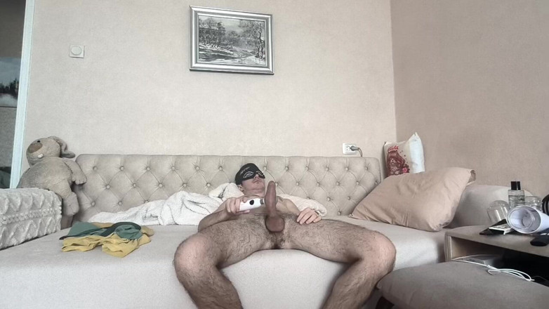 webcamboy98: 바이브레이터로 정자 쏘기