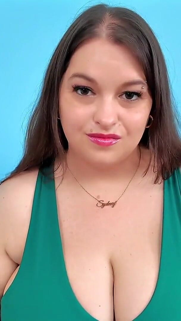 Sydney screams fetish: What Aren't You Telling Me?