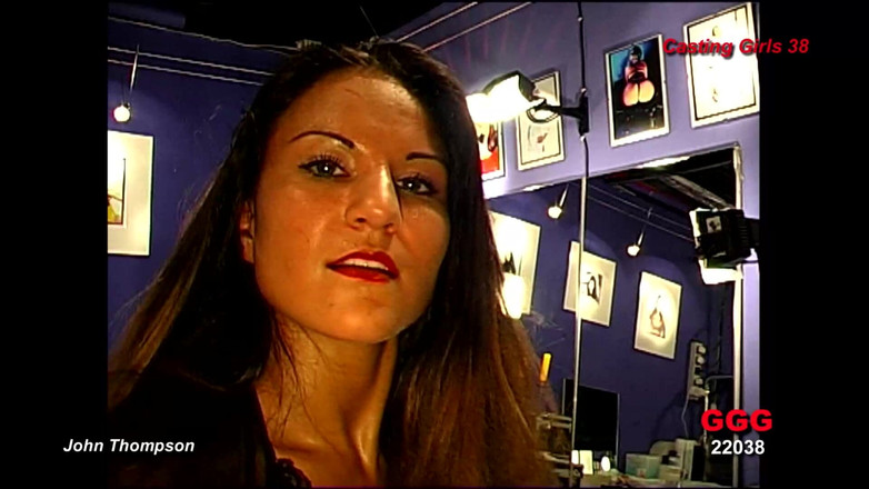 German Hardcore Gangbang GGG: Ggg - ホットなふしだらな女が一度に10本のチンポを奪う