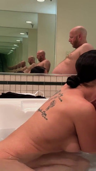Naked Hiker Gets Creampied