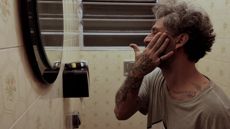 Quente club: Sny w szaleństwie