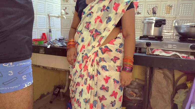 Your_Suman: Styvmamma behöver hjälp med matlagningsarbetet