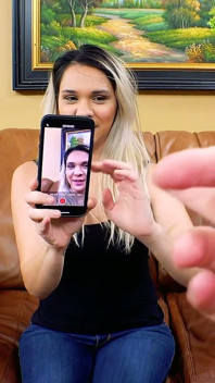Sabrina Drobna Inked brunetka zaczyna się od rimjob kończy się w połykaniu spermy!