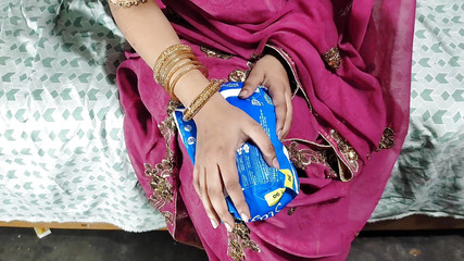 KavitaBhabhi: Mladá desi dívka ošukaná přítelem