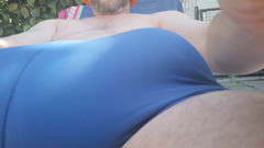 Monster_Meat_: Bulging v gay resortu
