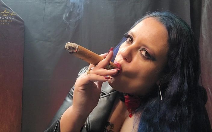 Lilli Cukierek Cox: Fumer un Don Pancho Cigarettes