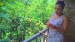 MeGanSxx: 整備士が隣人のバイクのオイルを測定する