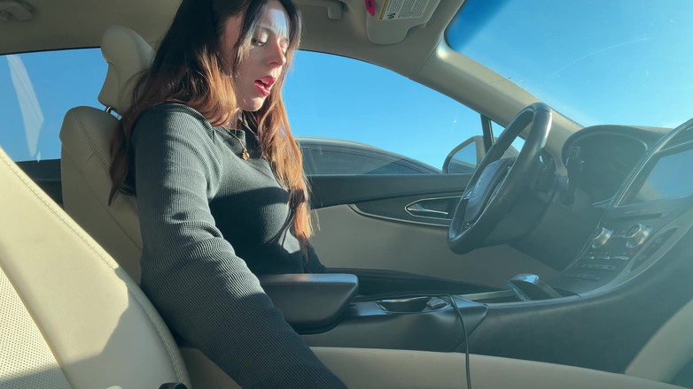 Nadia Foxx: पब्लिक हिलाने के निर्देश