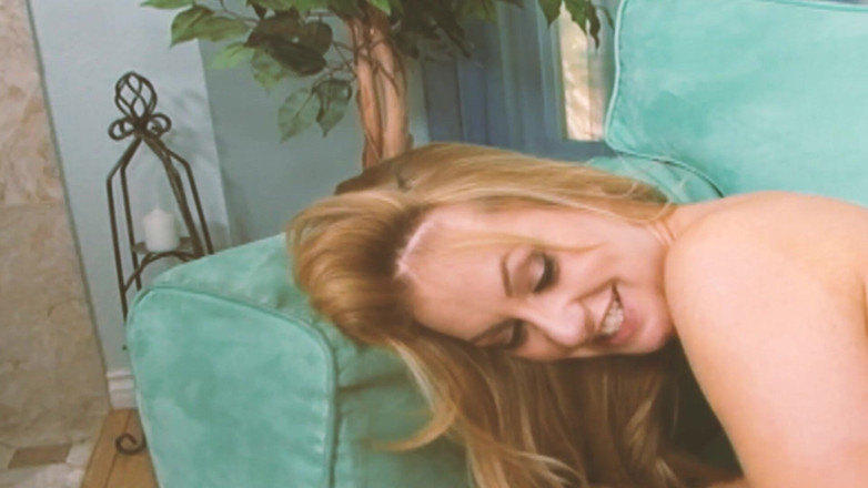 The Window of Sex: Suri rumah suka MILF blonde hitam yang bertetek besar suka...