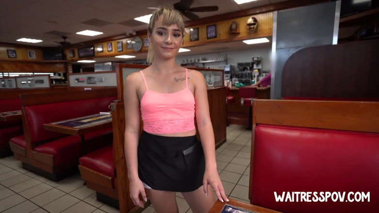 Waitress POV: Chelneriță cu vedere la persoana 1 - Anna Mae - țară drăguță w / un...