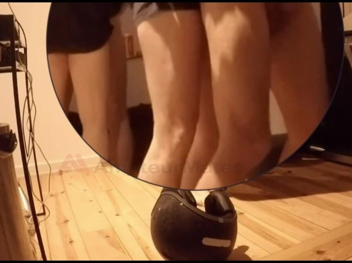 AmateurMates: लड़का डिलीवरी वाले को अपनी चमकाता है और उसे कुछ हॉट मस्ती के लिए आमंत्रित करता है - पूर्ण संस्करण