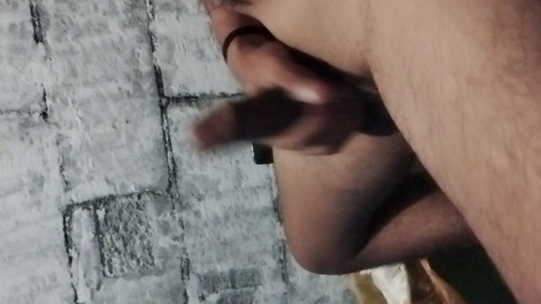 AlexAlejandro13: Sekali lagi Alex kembali ke pergaduhan