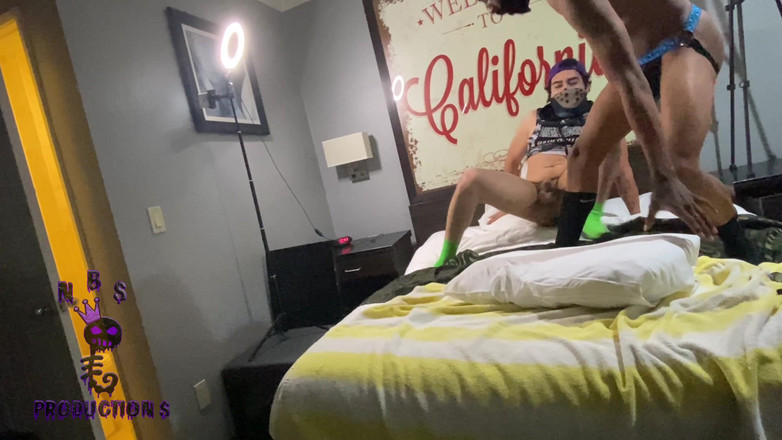 NB Topper: 흑인 브리더스 어드벤처 191