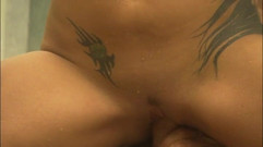 Cryptostudios: Миниатюрную шикарную возбуждает горячий и обнаженный мускулистый мужик