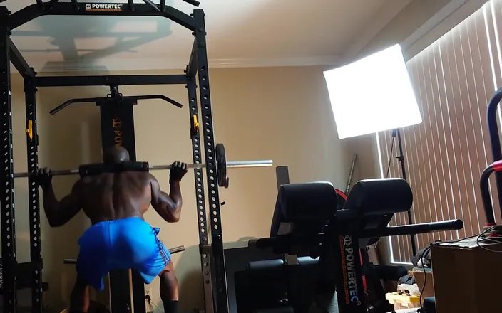 Hallelujah Johnson: Training in the Gym Ep. 2