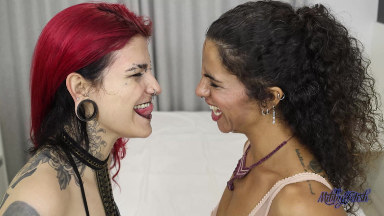 Mibby Fetish: Mibby y Diaba en una batalla