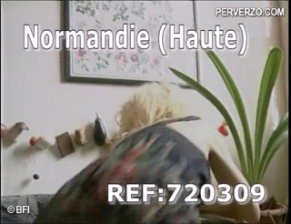 Amazing asses and pussies: Le femmine amatoriali si masturbano - Dvd