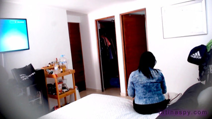 Latinaspy: Milf prsa přichází hrát